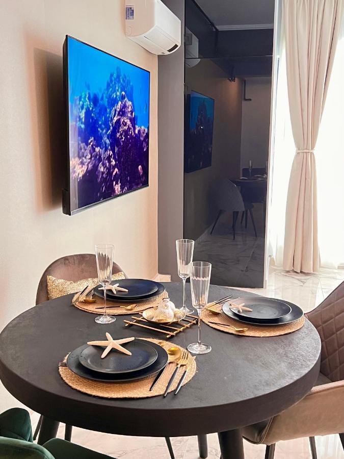 Blue Luxury Studio Mamaia Exterior photo